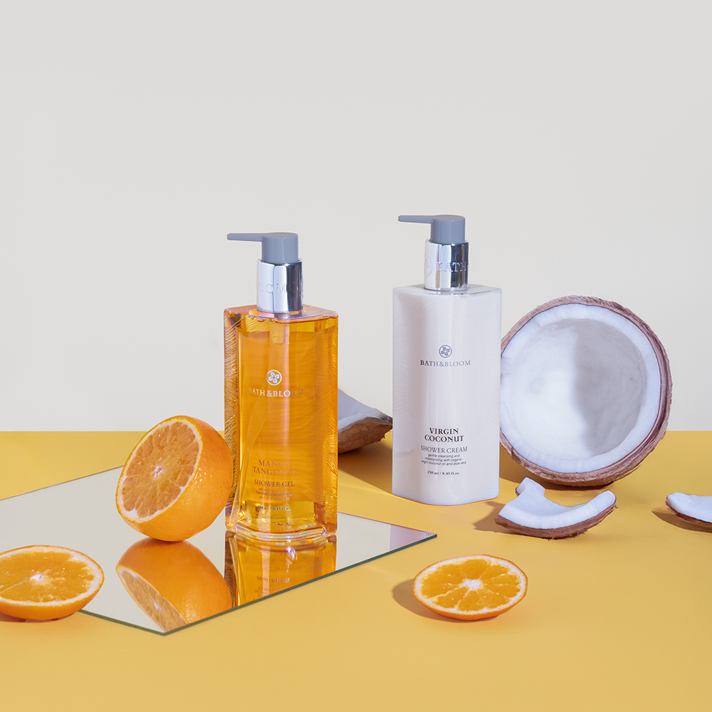 ผลิตภัณฑ์ทำความสะอาดผิว พร้อมกลิ่นหอมที่มีสารสกัดจากธรรมชาติ ช่วยให้รู้สึกผ่อนคลายขณะอาบน้ำ 