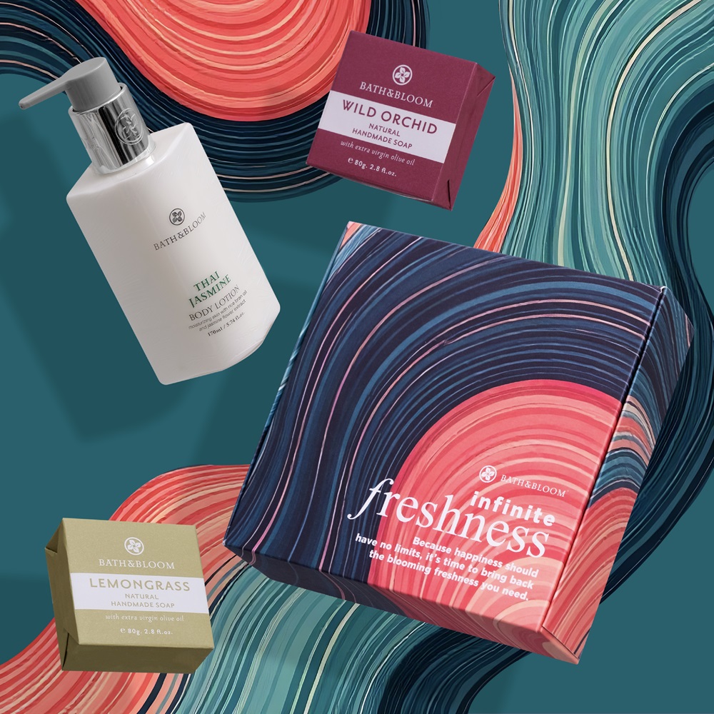 บาธ แอนด์ บลูม ชุดของขวัญ INFINITE FRESHNESS ชุดผลิตภัณฑ์สบู่ กลิ่นตะไคร้ กล้วยไม้ป่า และครีมบำรุงผิวกาย กลิ่นดอกมะลิ บาธ แอนด์ บลูม ชุดของขวัญ INFINITE FRESHNESS ชุดผลิตภัณฑ์สบู่ กลิ่นตะไคร้ กล้วยไม้ป่า และครีมบำรุงผิวกาย กลิ่นดอกมะลิ